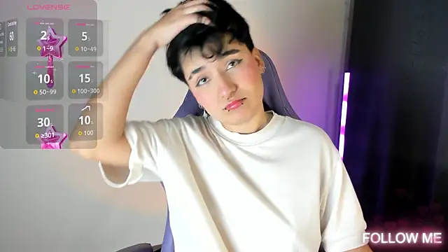 emma cute7 online show from December 19, 4:48 am