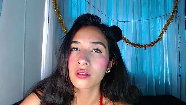 Snapshot of violettsuncs chatting on September 9, 9:14 pm violettsuncs online show from September 9, 9:14 pm