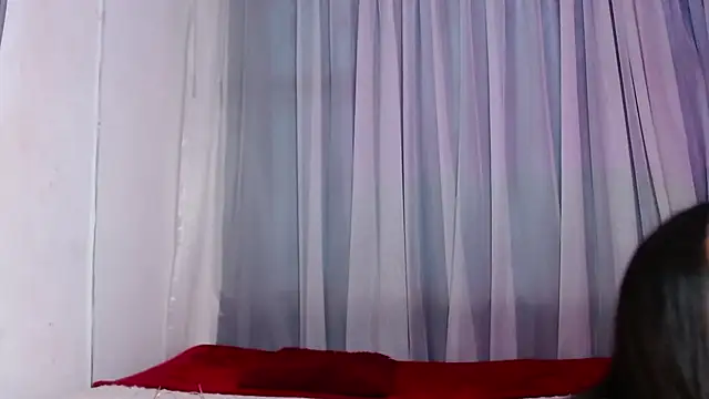 Snapshot of violettsuncs chatting on September 29, 10:04 pm violettsuncs online show from September 29, 10:04 pm
