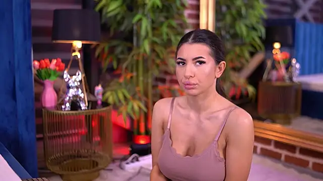 TanyaVonDe online show from February 18, 6:07 pm