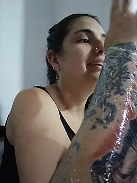 Seet Hanna online show from November 4, 2:16 am