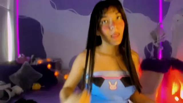 auroracute02 online show from October 17, 1:36 pm