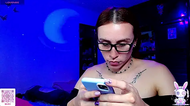 Malud09 online show from May 15, 8:00 pm