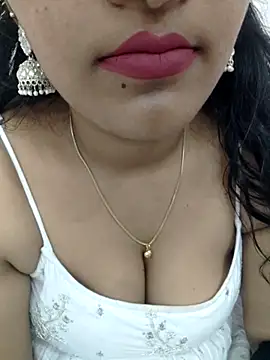 priya 00143 online show from November 25, 4:03 am