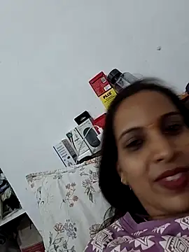 Hotty-Nidhi online show from May 21, 8:45 am
