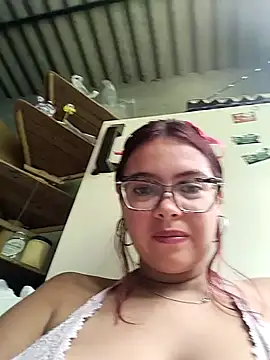 Snapshot of AllysonDawson chatting on September 14, 4:16 pm AllysonDawson online show from September 14, 4:16 pm