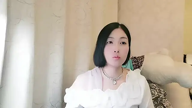 Rachel-6600 online show from May 26, 2:27 pm