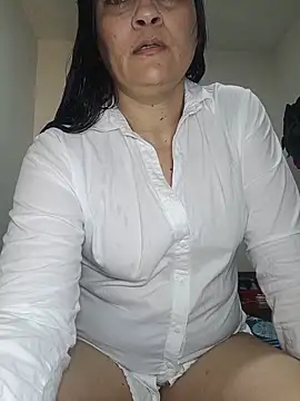 megan milf79 online show from May 22, 11:08 am