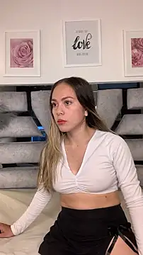 valery and Dani  online show from July 8, 7:38 pm
