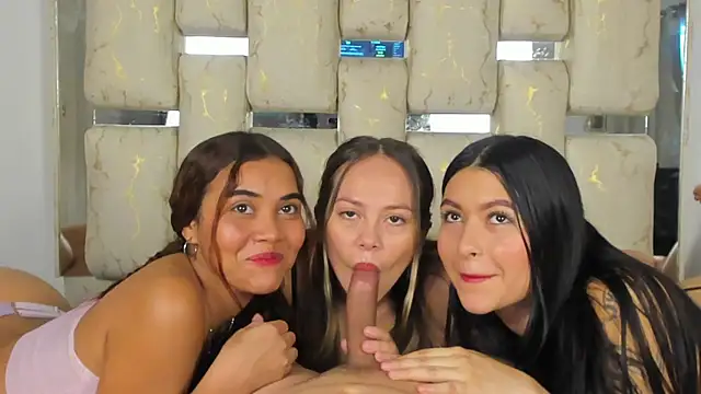 valery and Dani  online show from April 6, 8:54 pm