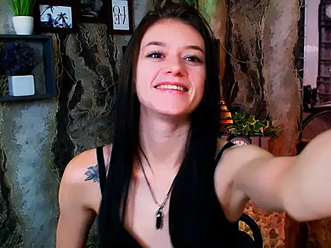 Snapshot of LanaTey chatting on September 13, 11:07 am LanaTey online show from September 13, 11:07 am