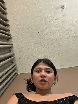 Guadalupe Lopez online show from May 26, 11:53 am