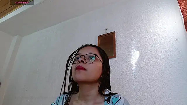 isabella rouge online show from September 26, 12:47 pm