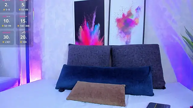 Kellyy   online show from October 2, 5:01 am