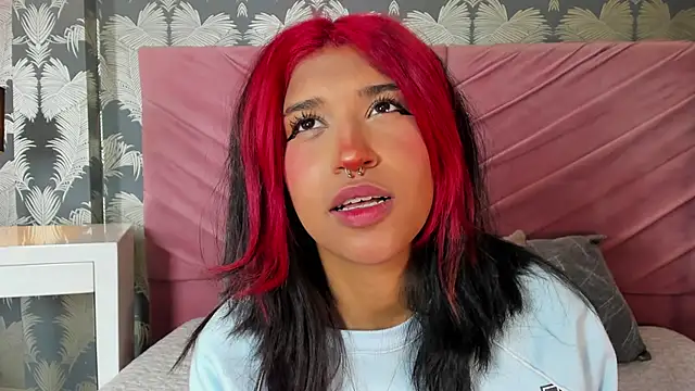 Karin Ks online show from May 14, 3:12 am