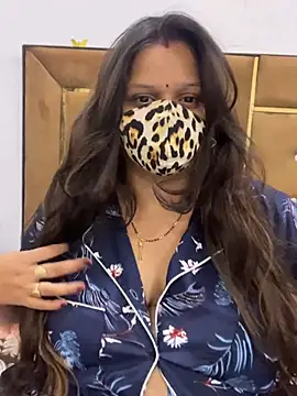 Catchybusty online show from May 25, 5:01 pm