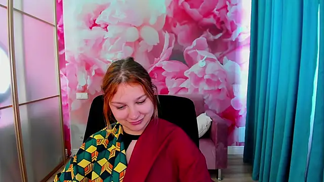 AngelinaLow online show from May 11, 11:23 am