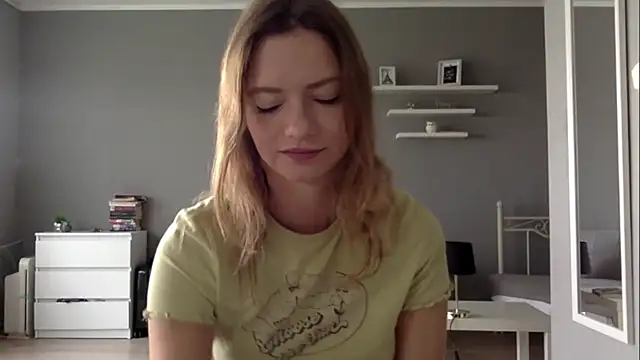 MillieShow online show from October 10, 2:00 pm