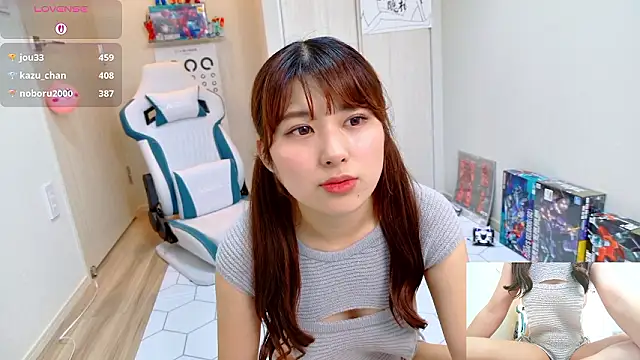 Snapshot of miharu01 chatting on September 12, 2:13 pm miharu01 online show from September 12, 2:13 pm