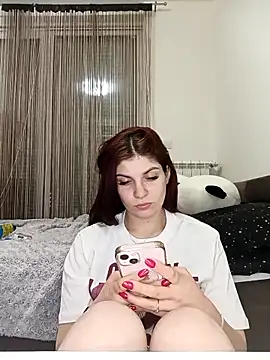 MeCherryy online show from May 4, 7:39 pm