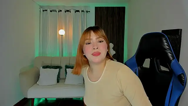 karla hill 28 online show from May 21, 2:53 am