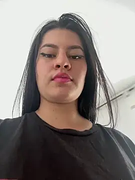 Saanvi21 online show from October 7, 3:05 pm