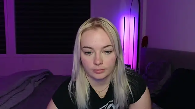 margot robbie7 online show from October 15, 11:18 pm