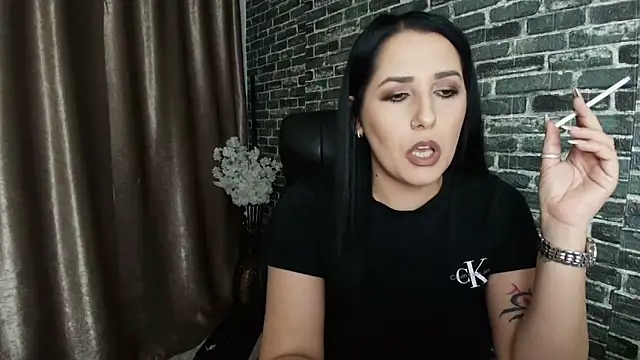 missdyaa online show from October 17, 12:14 am