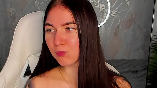 babyisperfect online show from May 24, 2:10 am