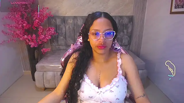 zhara rose s online show from October 7, 4:17 am