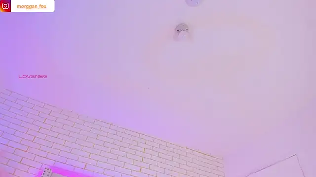 Morggan Fox  online show from October 18, 3:31 am