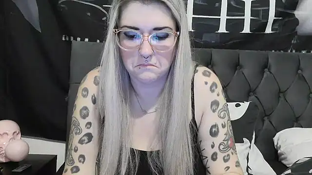 Sizzling Indie36 online show from December 16, 10:48 pm