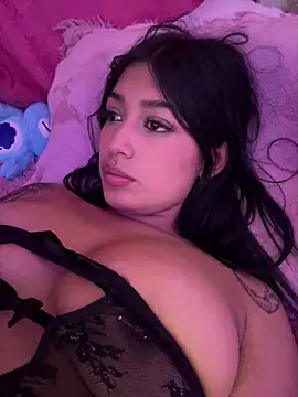 KatianPierce online show from May 16, 12:02 am