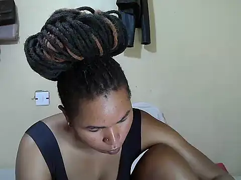 Creamy-Aisha online show from November 26, 1:56 pm