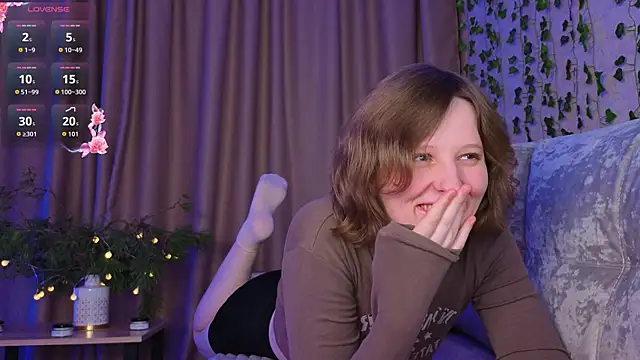 c0ralynx online show from December 16, 7:09 pm