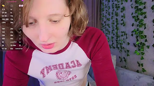 c0ralynx online show from May 8, 11:39 pm