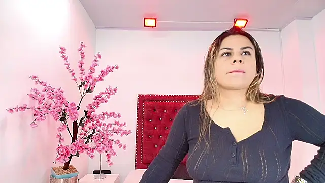 Lia adamsss online show from May 20, 3:25 am