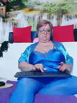 QueenPammy1 online show from November 28, 12:52 pm