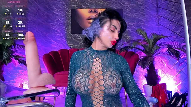 IzabelaTessa online show from May 3, 7:39 pm