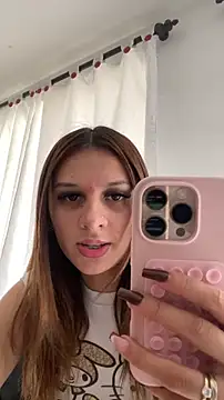 aliisonn  parker26 online show from November 6, 6:25 pm