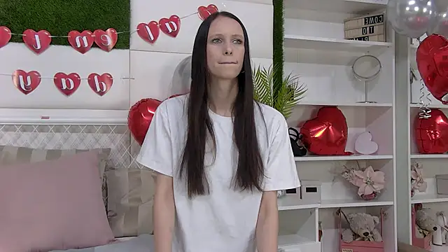 TaraHarris online show from February 10, 12:30 pm