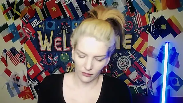 VanessaRey  online show from March 26, 6:31 pm