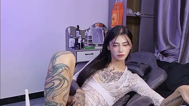 Rainbow-sweet online show from May 15, 4:43 pm