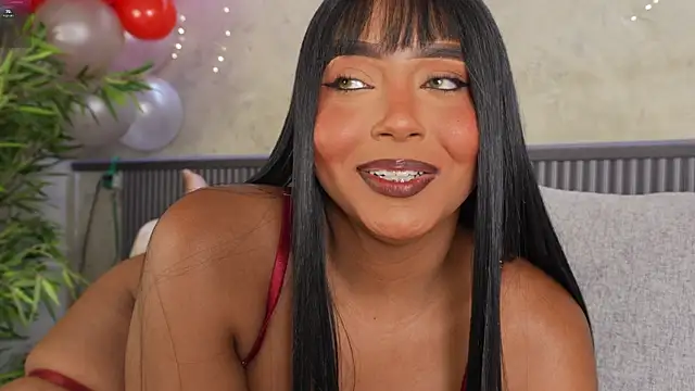 mia lacy  online show from May 15, 5:11 am