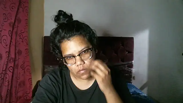 Valeria Tiffany online show from April 11, 4:07 am