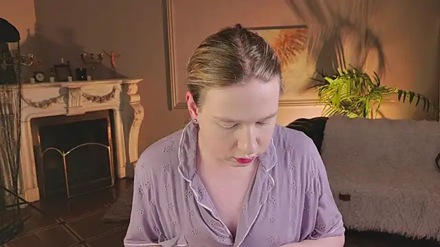 Jes Solar online show from May 7, 10:02 pm