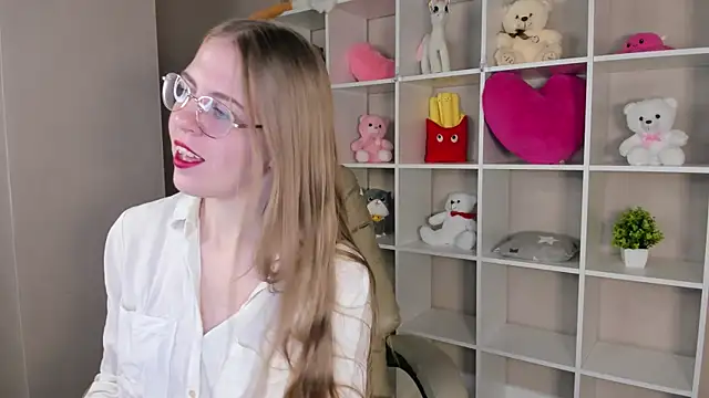 Joann Shermann online show from October 13, 2:03 am