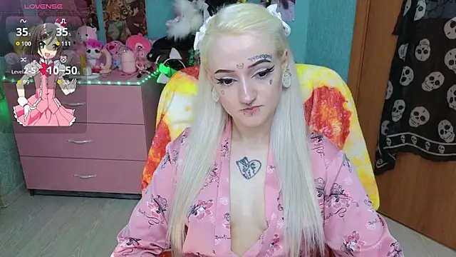 Manuela unicorn online show from May 15, 8:33 pm