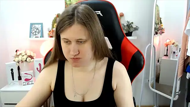 Lucky Lana online show from May 13, 2:28 am