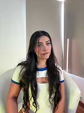 ariana bae  online show from April 20, 8:01 pm